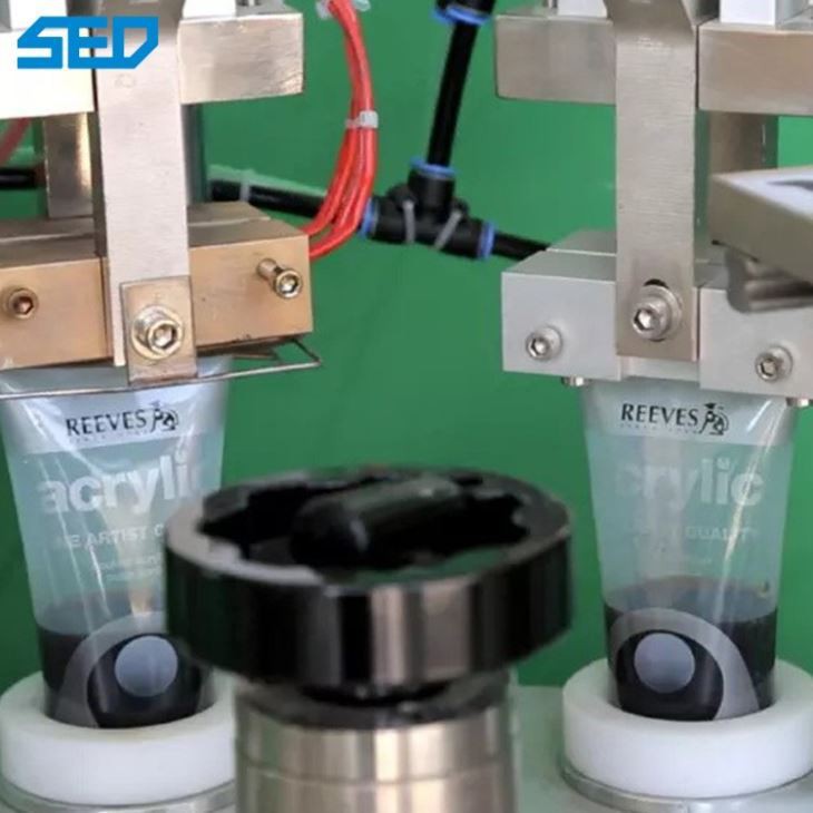 Filling And Sealing Machine 填充密封机